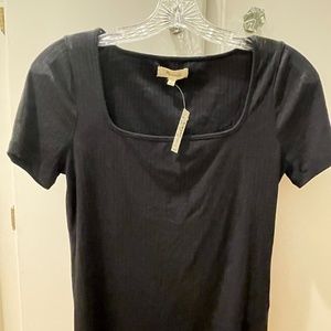 Ribbed Square-Neck Crop Top- black